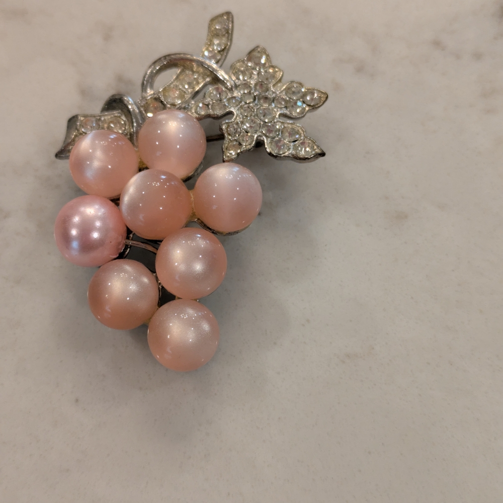 Chic Pink Moonglow Lucite Grapes and Silver Leaf Brooch